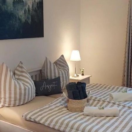 Wohlfuehl-Ferienhaus Eifel-Landurlaub Mit Herz 克罗嫩堡 外观 照片
