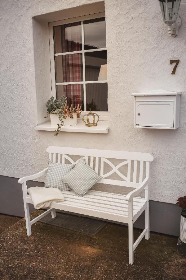 Wohlfuehl-Ferienhaus Eifel-Landurlaub Mit Herz 克罗嫩堡 外观 照片